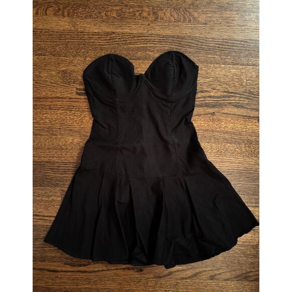 Nasty Gal Dresses & Skirts - Nasty Gal Dark Romance Flirty Strapless Sweetheart Fit & Flare Mini Dress | S